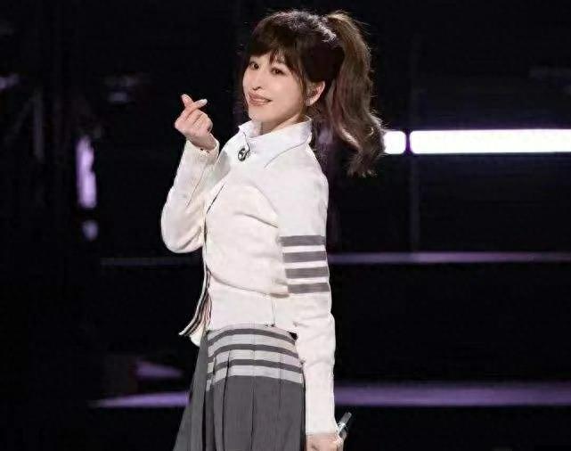 鼻子长的女明星_演技好的女星_嘴巴不好看的女星