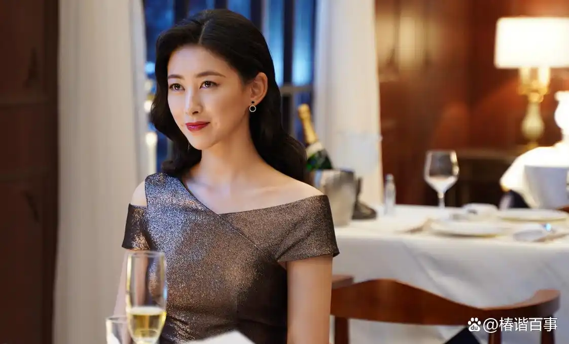 杨超越面相富贵命_景甜人间富贵花气质_旺夫面相的女明星